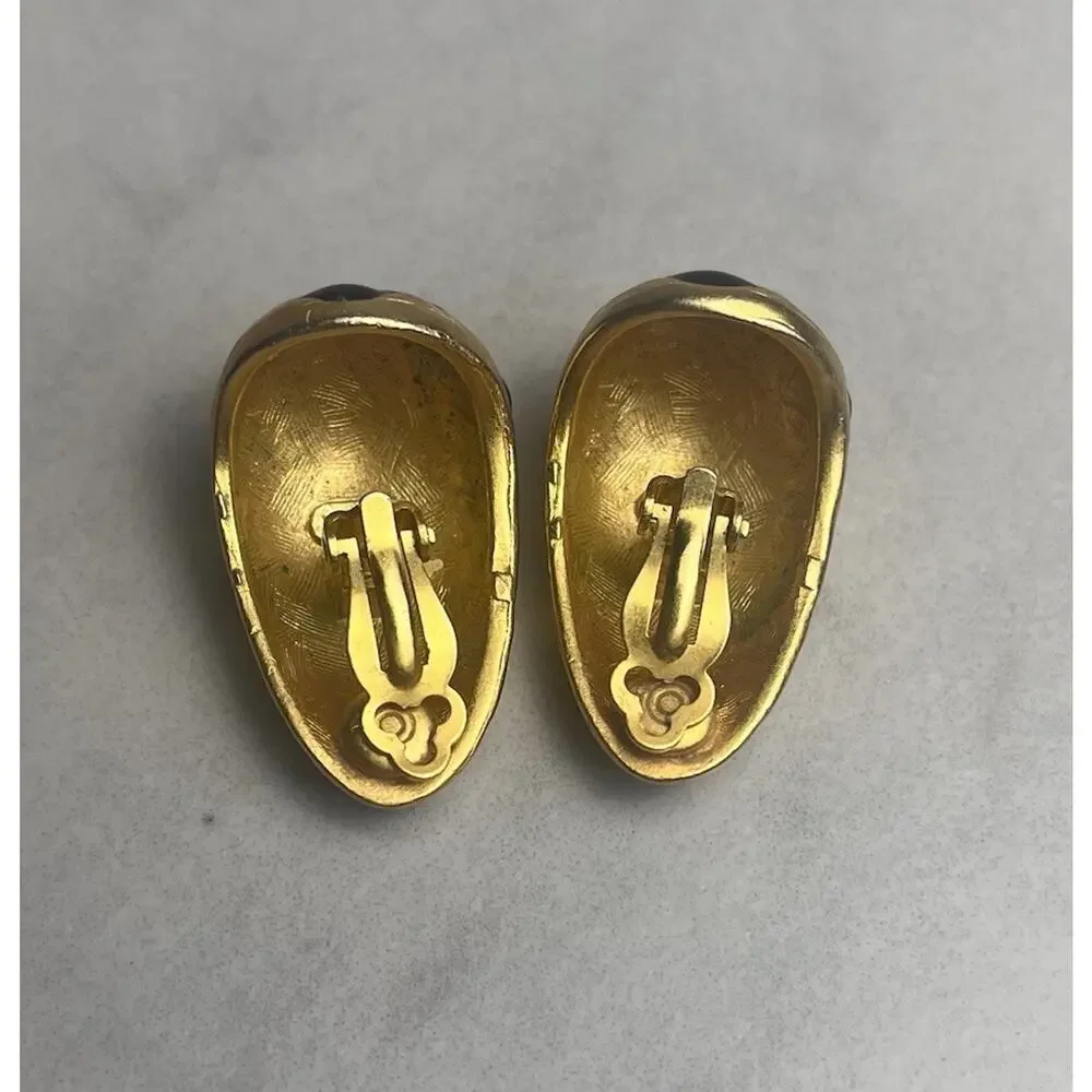 Anne Klein anne klein
